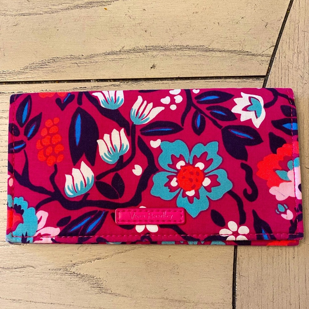 Vera Bradley checkbook cover